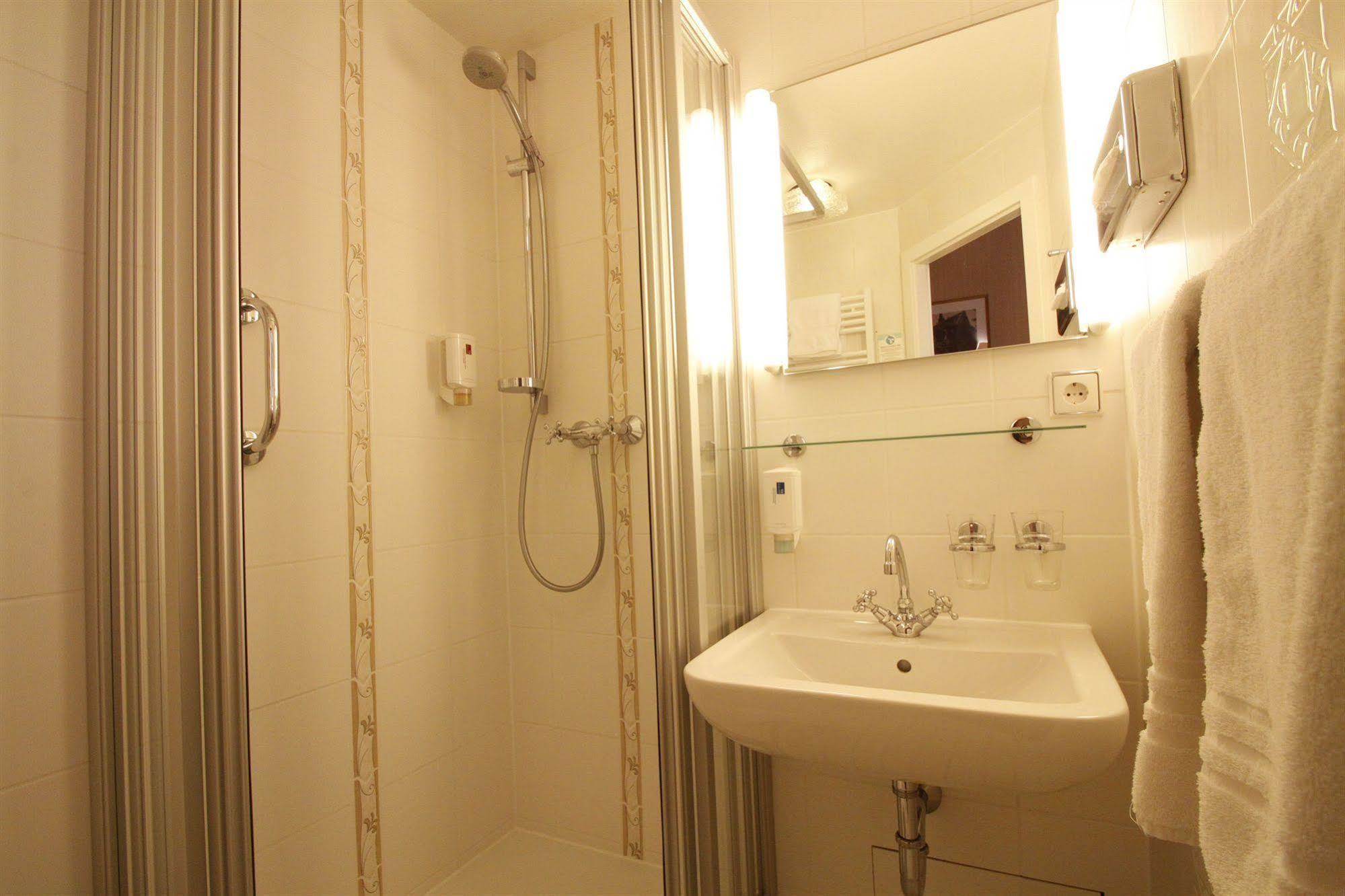 Hotel Barbara Fryburg Bryzgowijski Zewnętrze zdjęcie